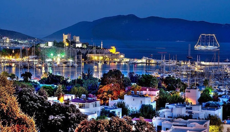 SPRING HOLIDAY IN BODRUM
